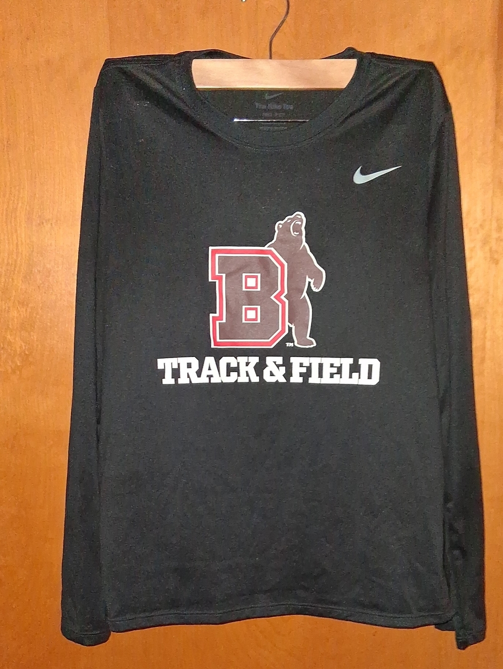 Nike Brown University Track & Field Tee Shirt Bear Graphic Size M